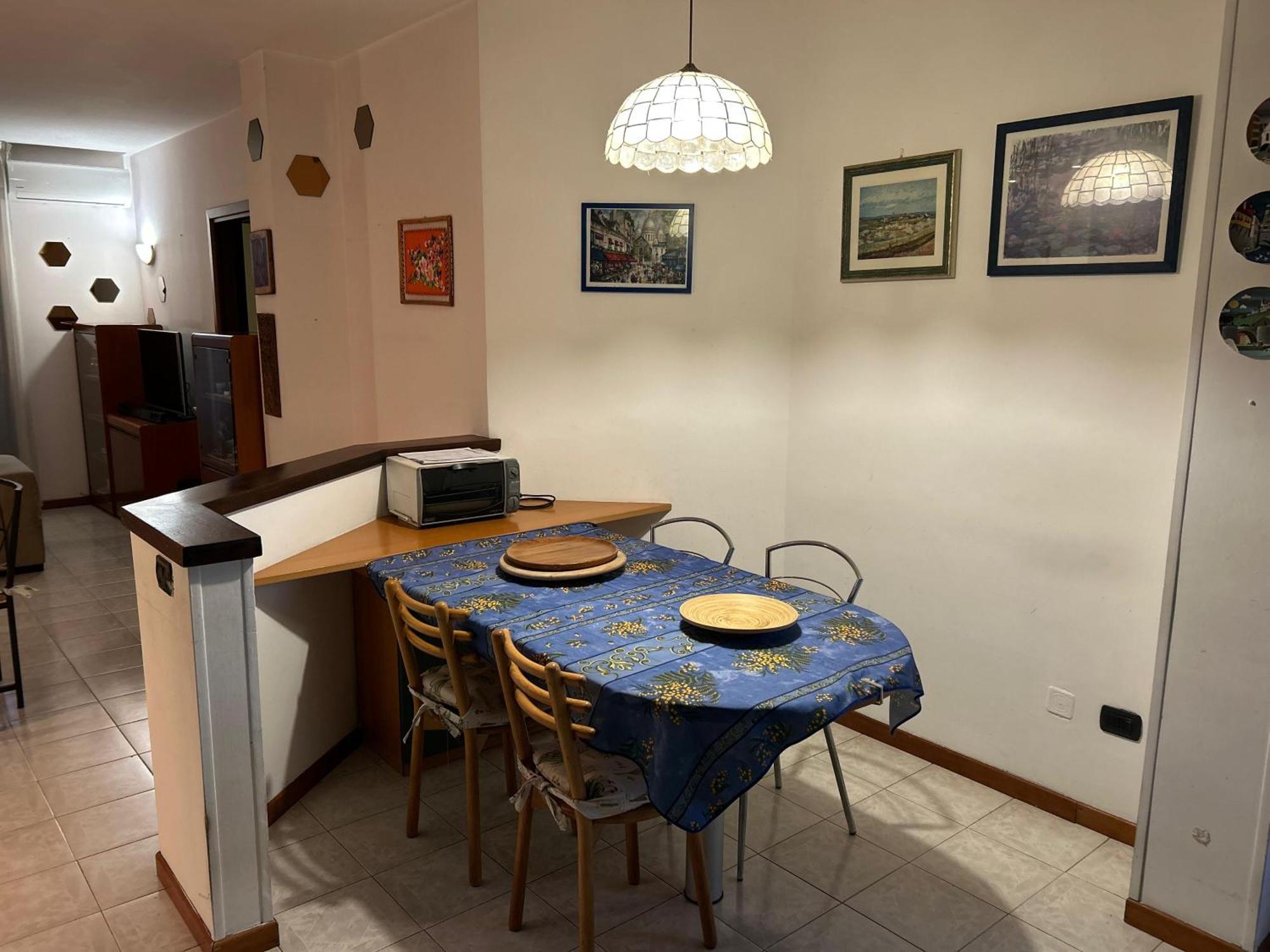 Accogliente Stanza Privata Con Bagno Privato - Daniele'S House Apartment San Donato Milanese Luaran gambar
